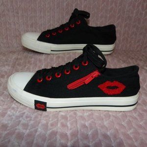 SHELAIDON BLACK SNEAKERS EU 40